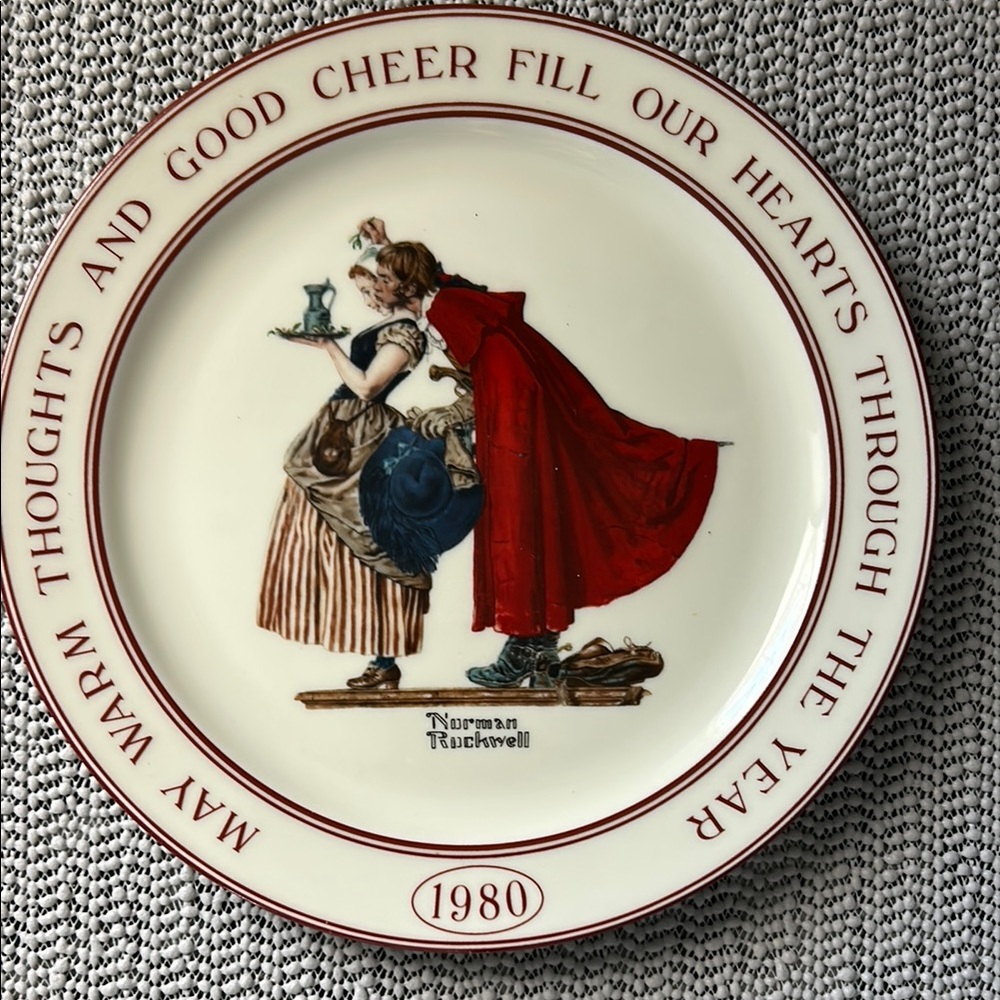 Norman Rockwell 1980 Christmas  Collector's Plate with Black and Cream Design